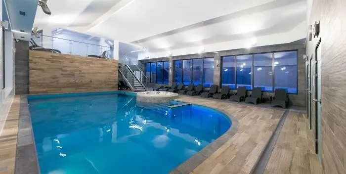 Apartament 4 Seasons- Baseny,Jacuzzi,Sauna,Silownia, Kulkoland I Parking Gratis!!!